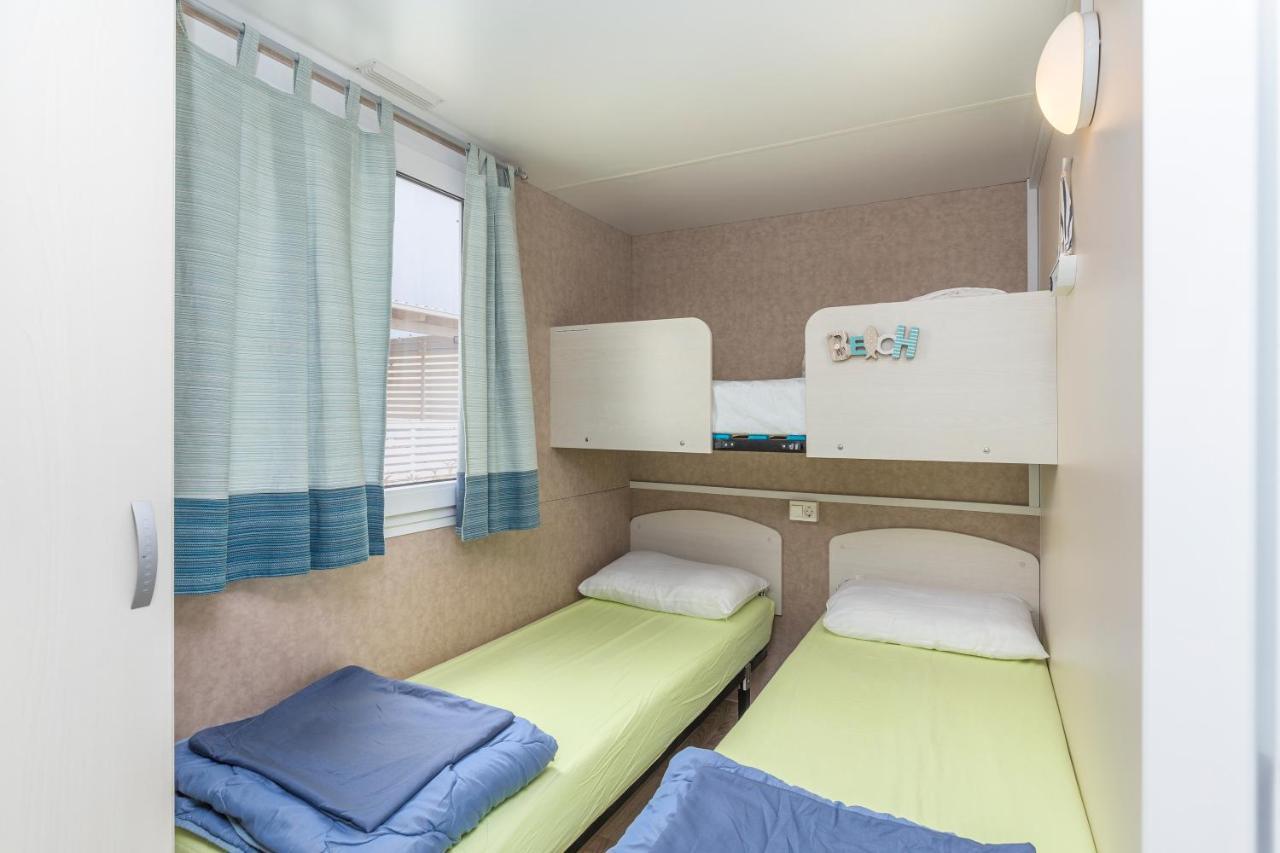 West Coast Mobilhome With Xxl Terrace Tar-Vabriga Exteriér fotografie